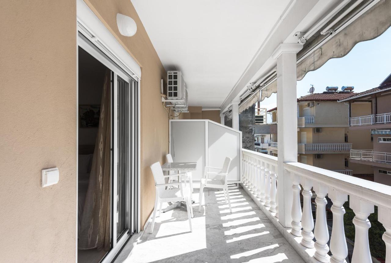 Blue Flag, Nilie Hospitality Mgmt Apartment Olympiaki Akti Exterior photo